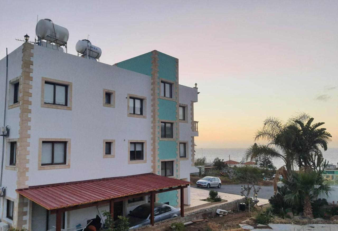 Joanna Sunset Apts פומוס מראה חיצוני תמונה