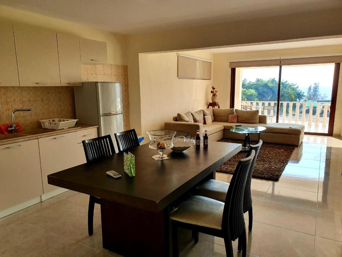 Joanna Sunset Apts פומוס מראה חיצוני תמונה